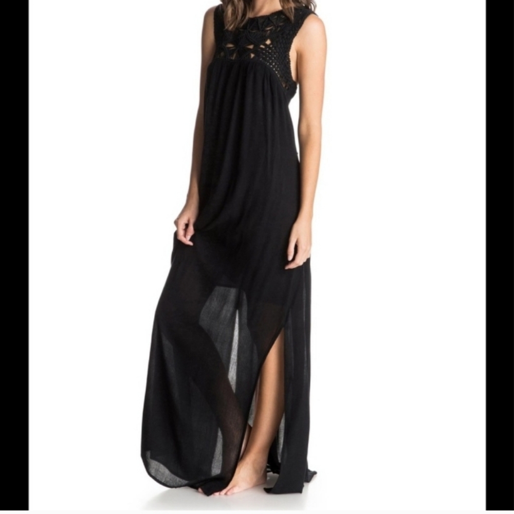 Black Roxy maxi dress with macrame detailing size small